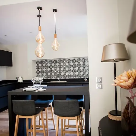 La D'elisabeth Apartman